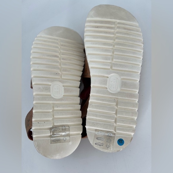 Bed Stu Clancy Leather Cut Out Grommet Buckle Front Zip Sandals In Tan Rustic - Picture 9 of 9